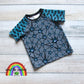Slim Raglan (2T) - Bats & Arcane Stars